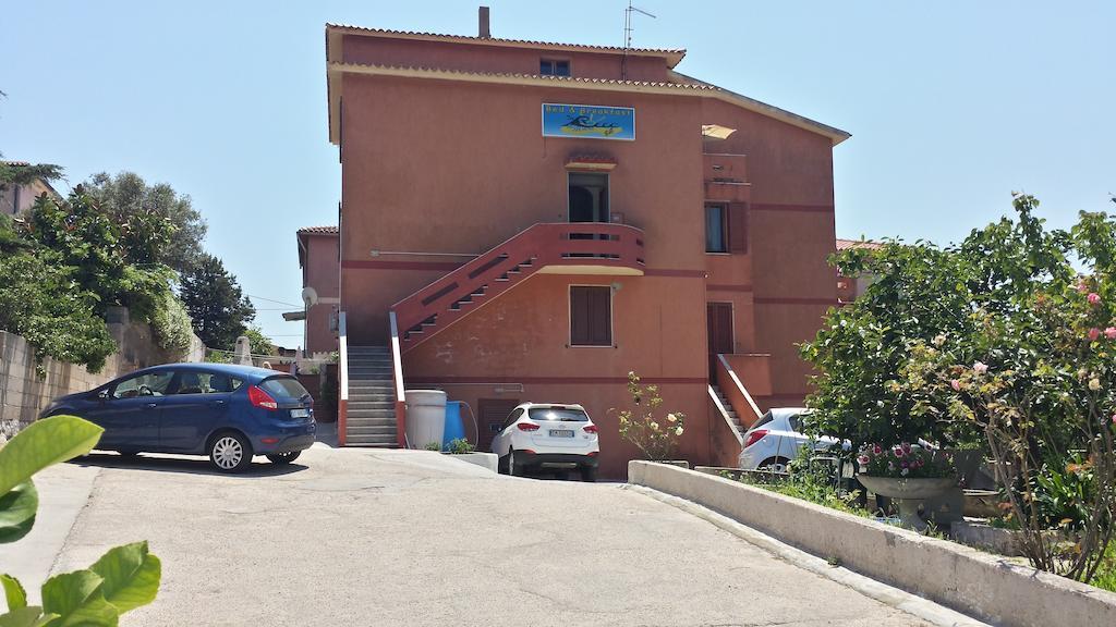Guest House Tra Rocce E Mare 라마달레나 외부 사진