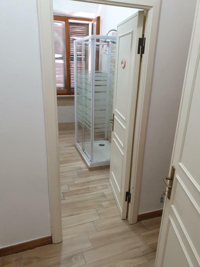 Guest House Tra Rocce E Mare 라마달레나 외부 사진