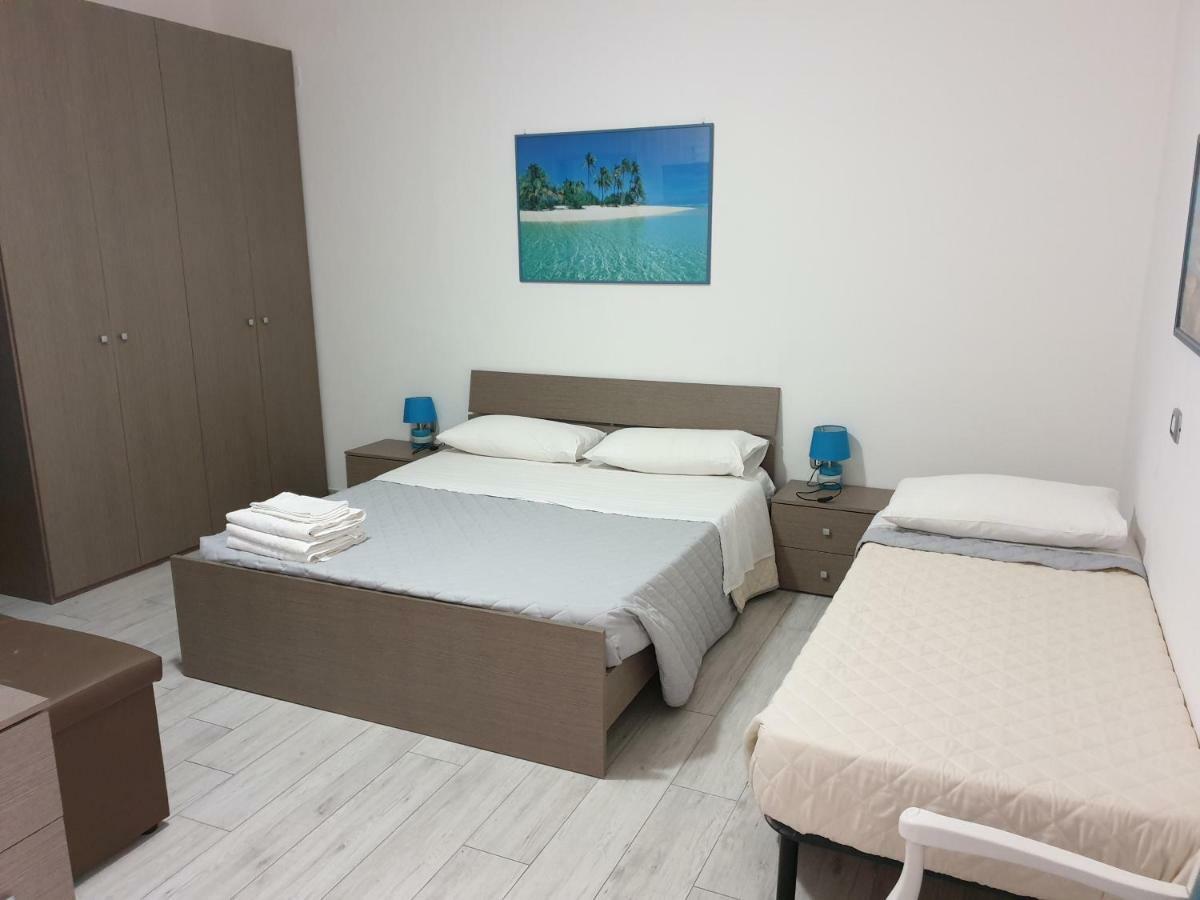 Guest House Tra Rocce E Mare 라마달레나 외부 사진